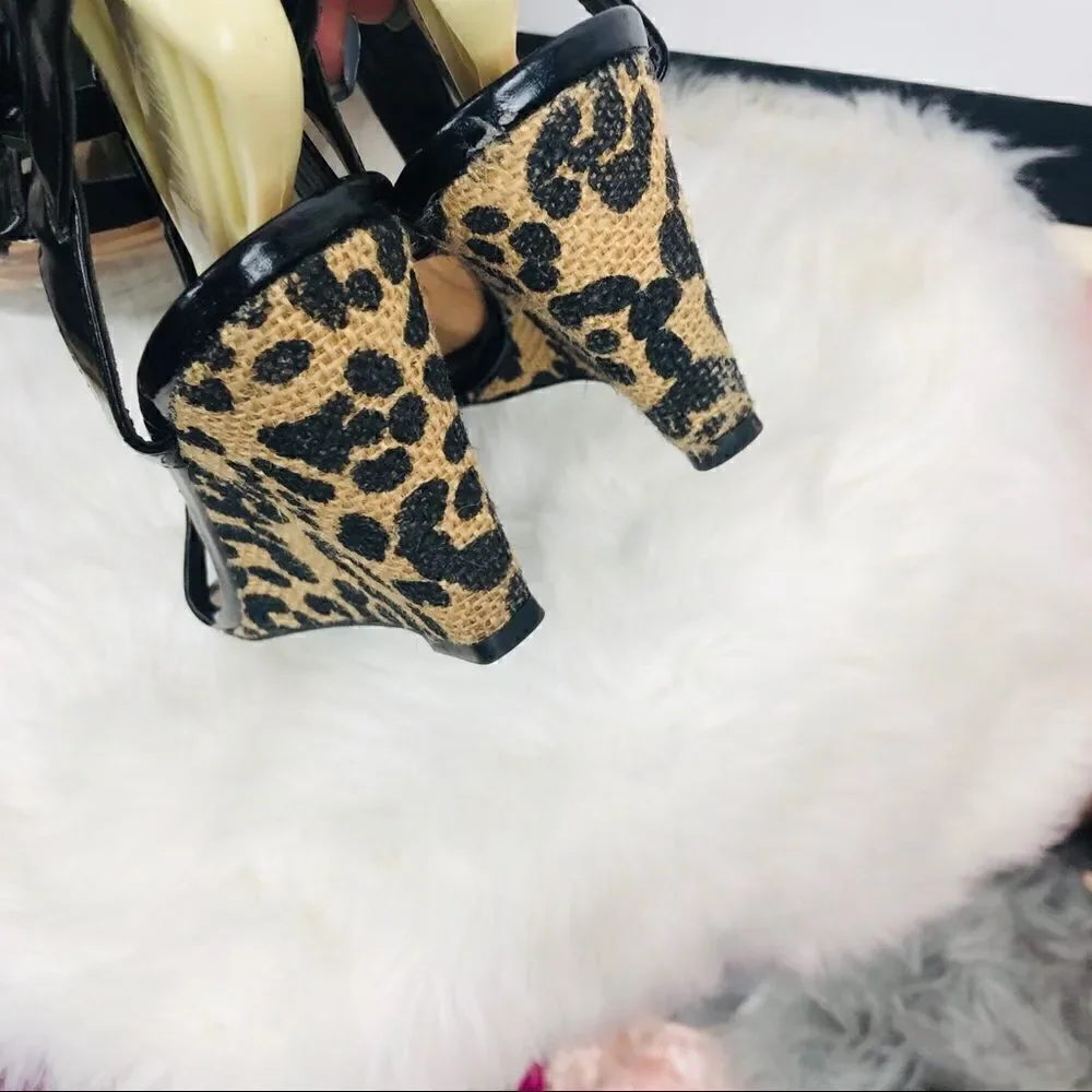 Etienne Aigner | Black printed wedges sz 8.5‎